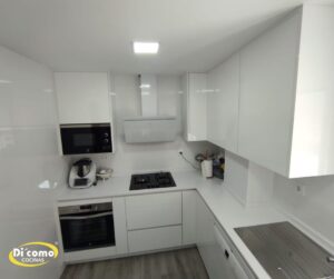 Nuevas cocinas instaladas 6-300x251 Nuevas cocinas instaladas por Di´Como Cocinas